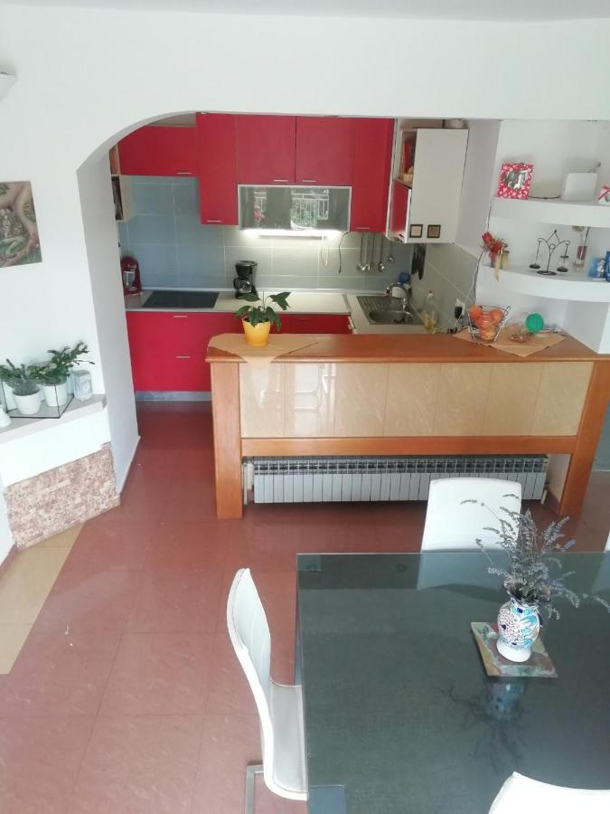 Bosket Apartment